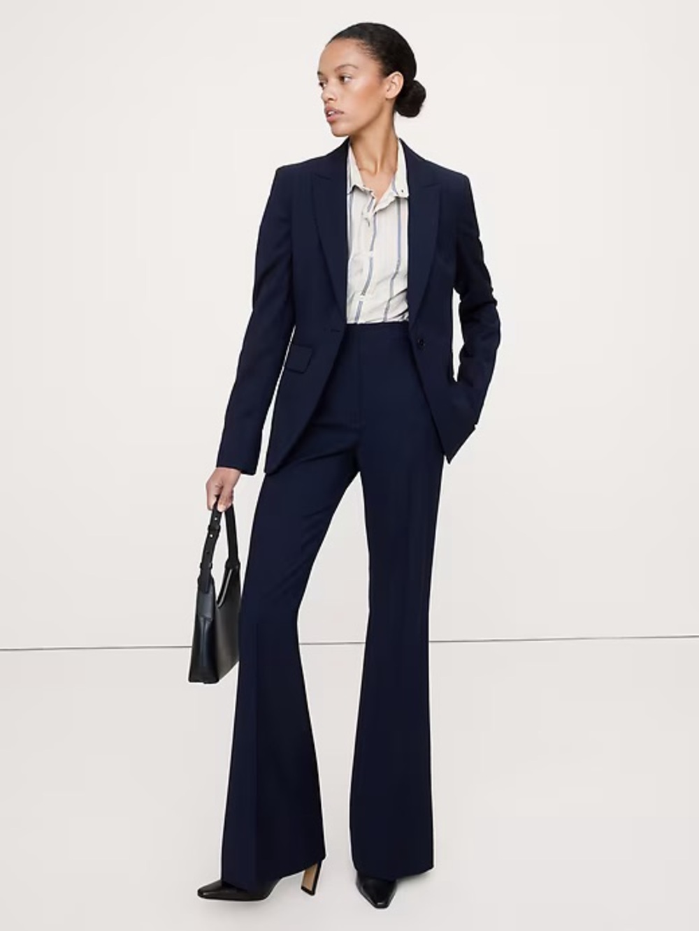 NWT Banana Republic High Rise Flare Italian Wool Navy Pant - 826931 📀7️⃣